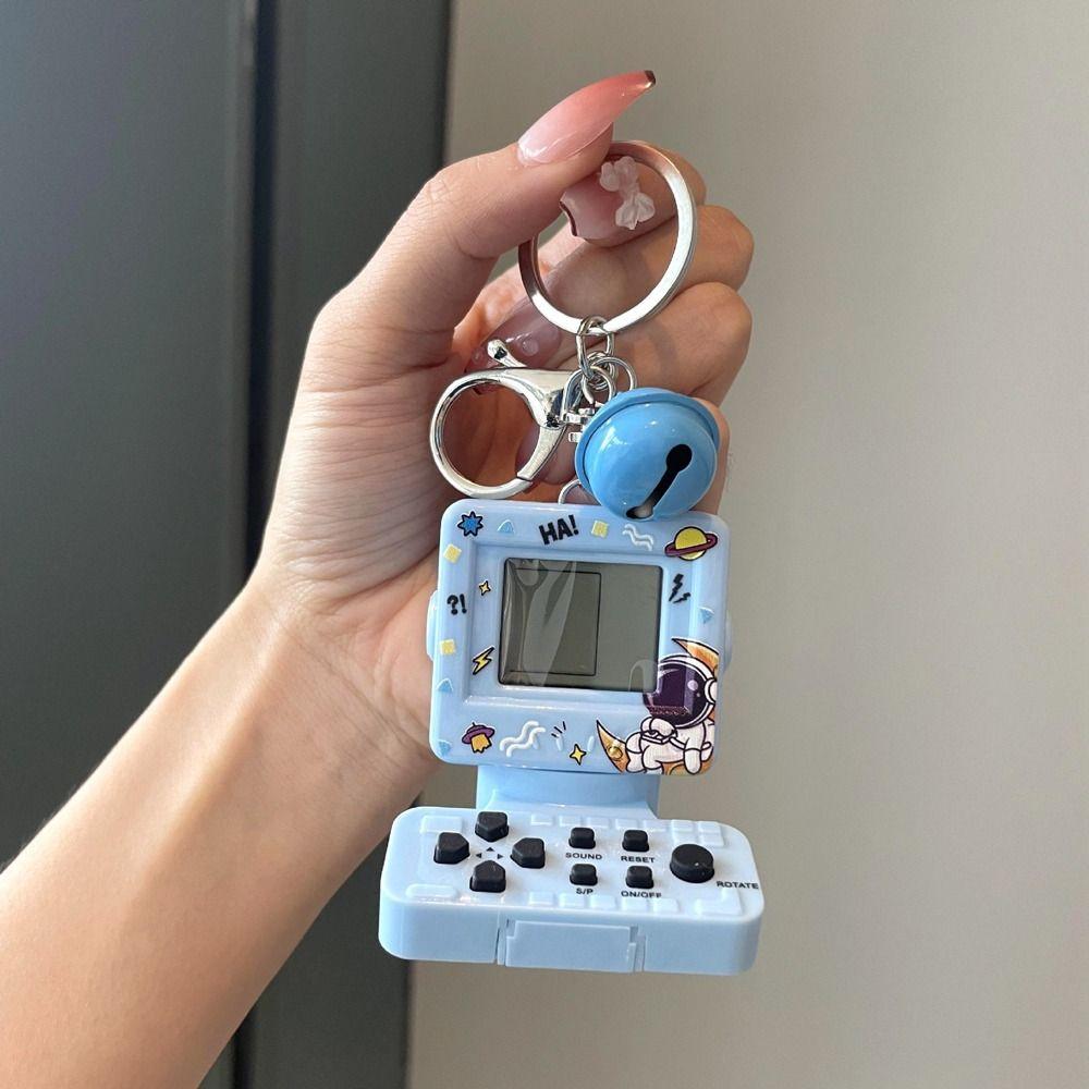 Retro Mini Arcade Children Gift Game Console Girls Key Chain Car Key Chain Key Ring Bag Pendant