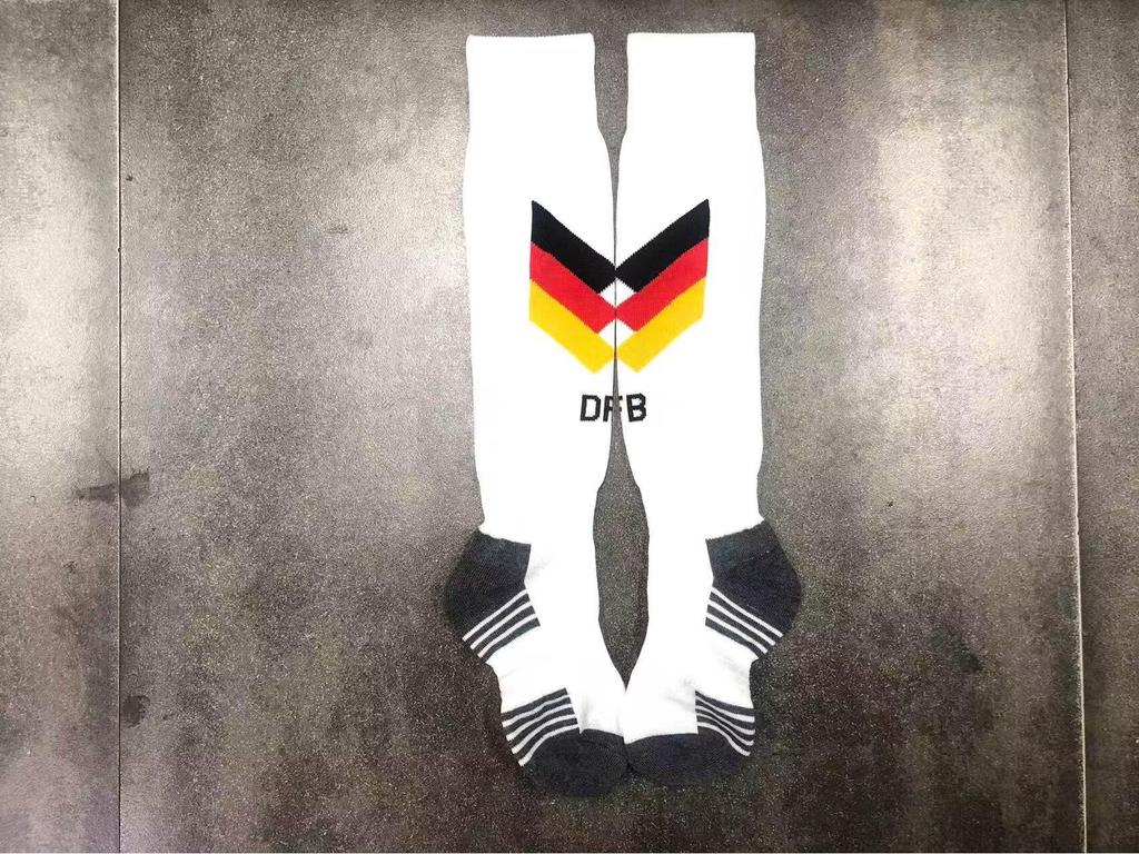 Germany National Team Football Jersey Set, Home White, No. 10, for Kids & Adults (Size 14-3XL)