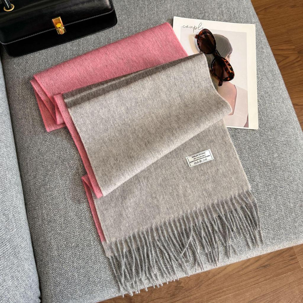 2025 Unisex 100% Wool Scarf: Versatile and Warm for Autumn & Winter