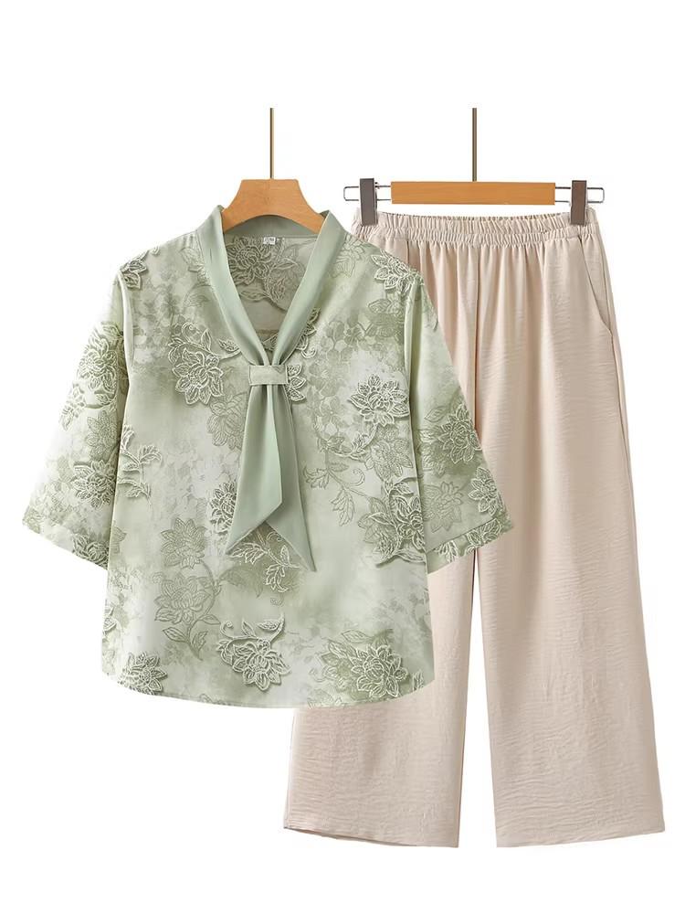 2026 Summer Fashion Set for Short Middle-aged Women: Modern Chinese Style Pullover Top
