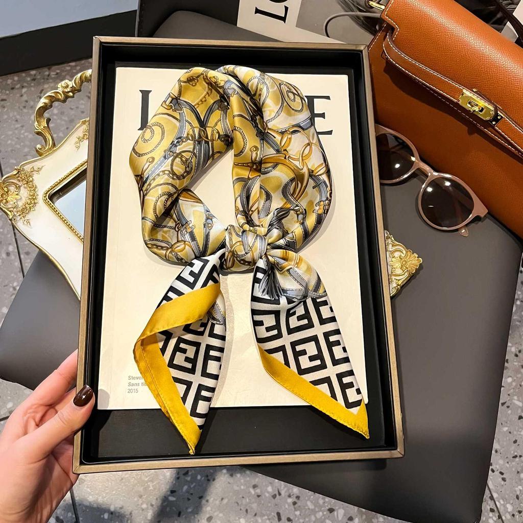 Zhang Ruonan Silk Scarf: Women's 2025 Spring/Summer Retro Neck Tie Accessory - High-End Small Square Neckerchief