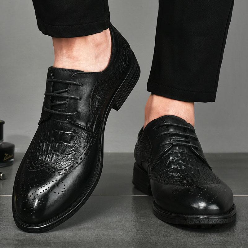 Genuine Leather Men Classic Brogue Shoes Male Vintage Business Design Office Footwear Men Oxfords Luxury Man Casual Shoes