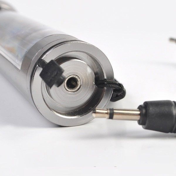 Solar LED Flashlight Torch In Aluminum Alloy - Lighting Distance 200 M