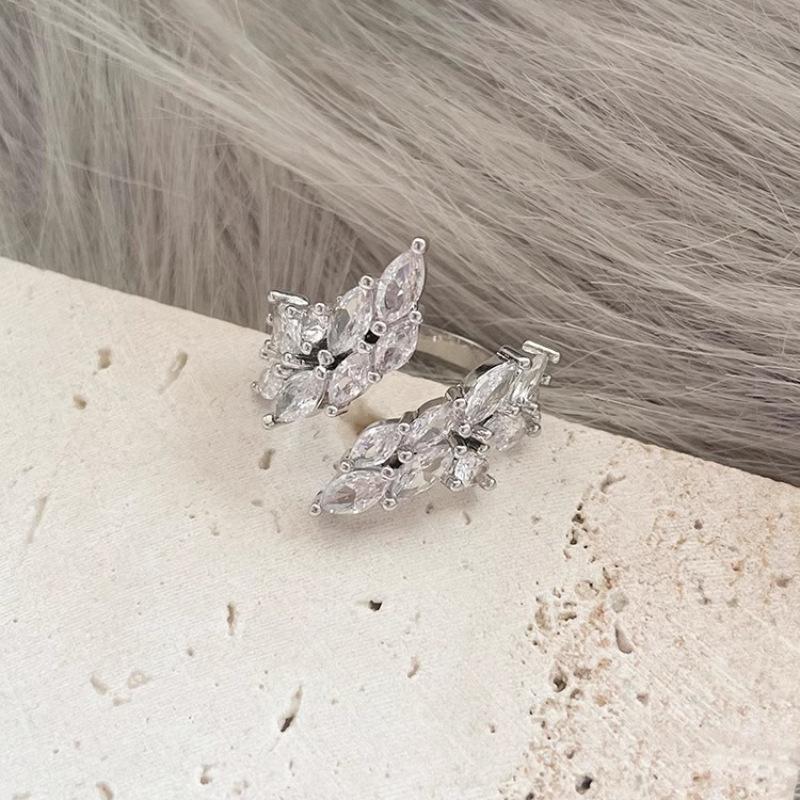 

Корейское трендовое винтажное кольцо со стразами для женщин, модный регулируемый аксессуар на палец