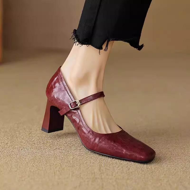 Soft sheepskin black high heels 2025 spring and autumn new French retro thick heel with Mary Jane shoes women's single shoes