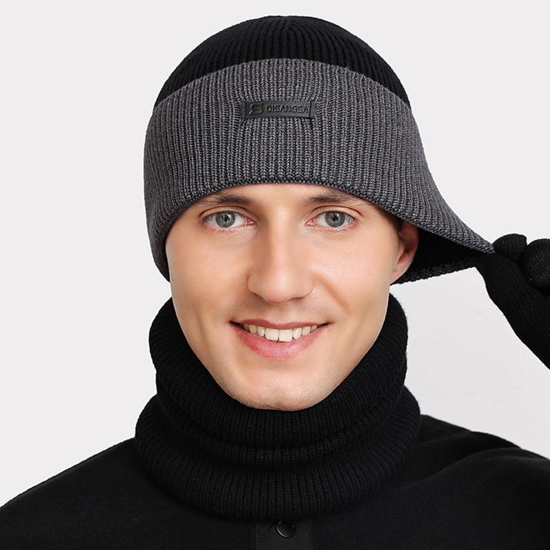 Комплект из трех предметов: шерстяная шапка с воротником и рукавами — фото 3