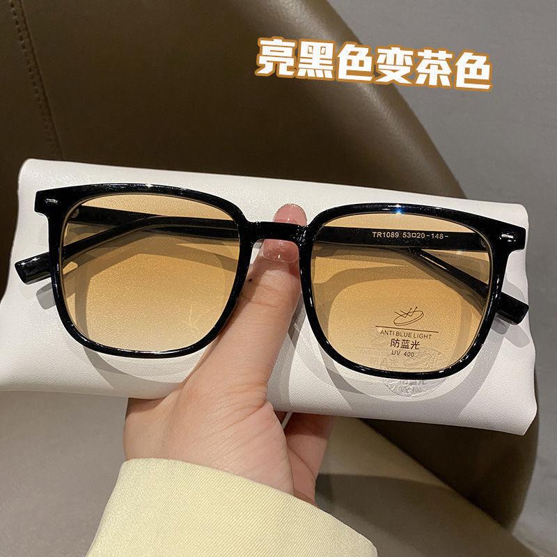 New Xiaohongshu Same Retro Box A Color-Changing Flat Glasses Fashion Trend Men'S And Women'S Anti-Blue Light Myopia Glasses