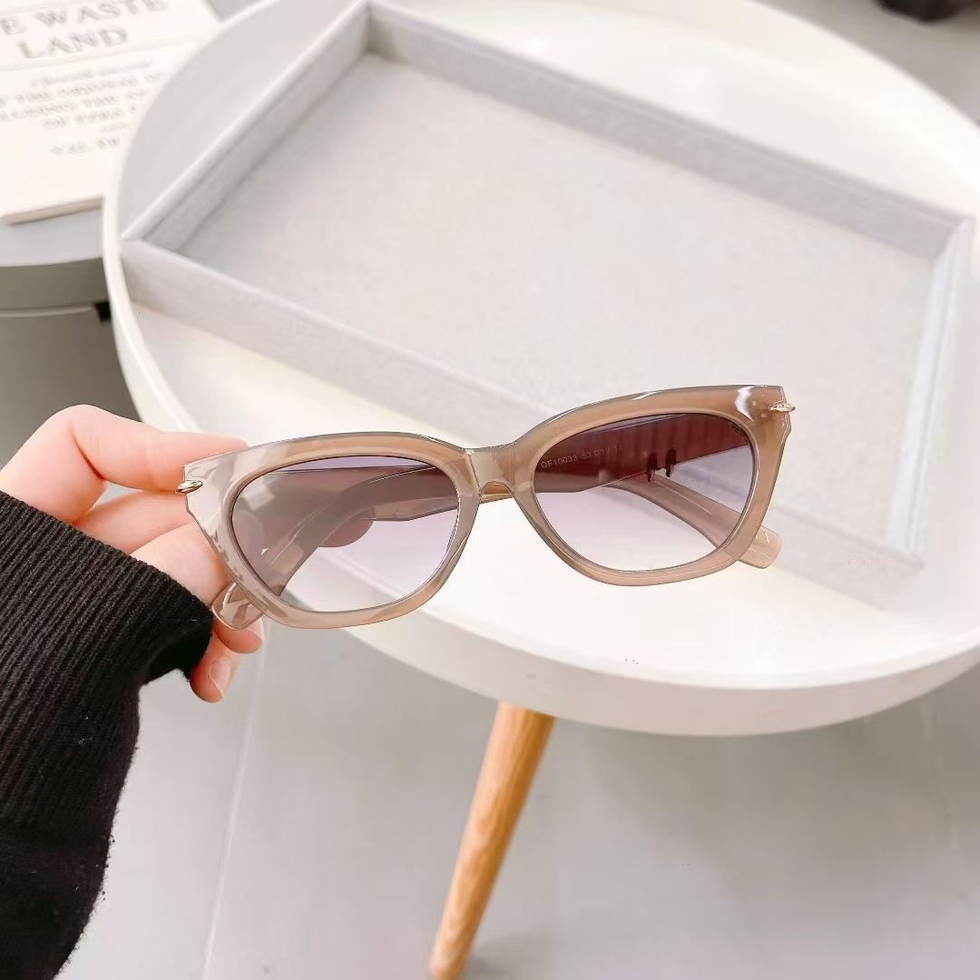 

Cat Eye Shape Women s Sun Eyeglasses European American Style Anti-glare Sunglasses Man Driving Travelling Women Sunglass