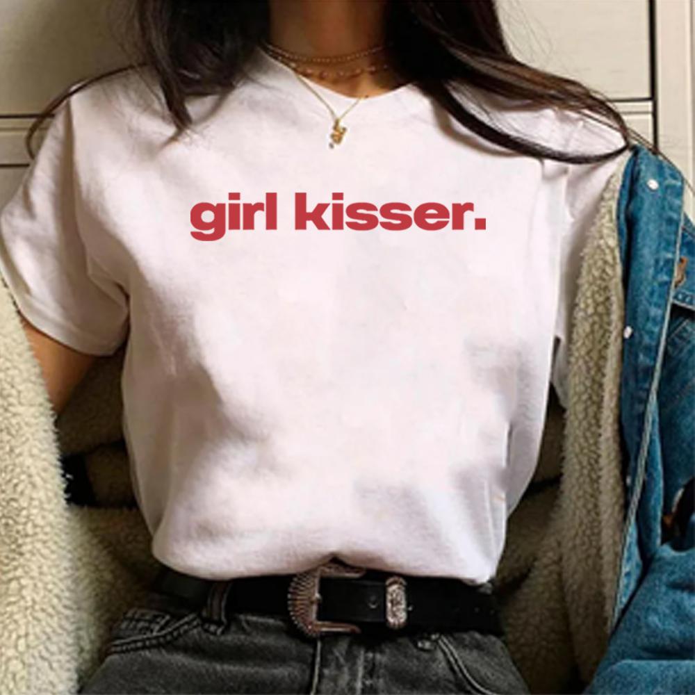 Lesbian Girl Kisser Pride LGBTQ WLW Pansexual Bisexual T-Shirt Y2k Shirt Streetwear Retro Short Sleeves Shirts Unisex Casual Tops