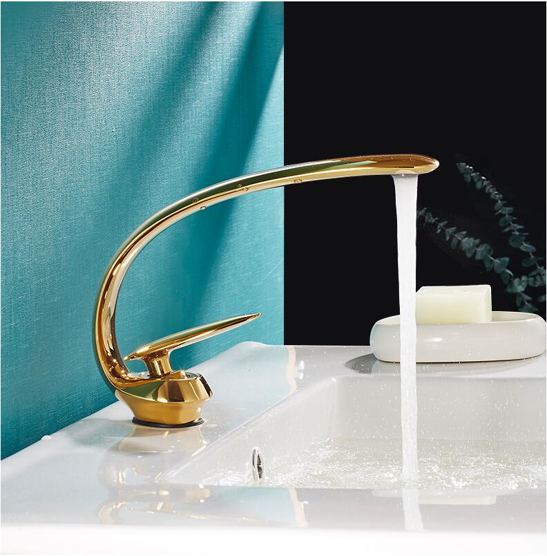 Basin Faucet Bathroom Single Lever faucets Hot and Cold Single Hole Water Tap Basin Faucet Mixer Taps Gold Black
