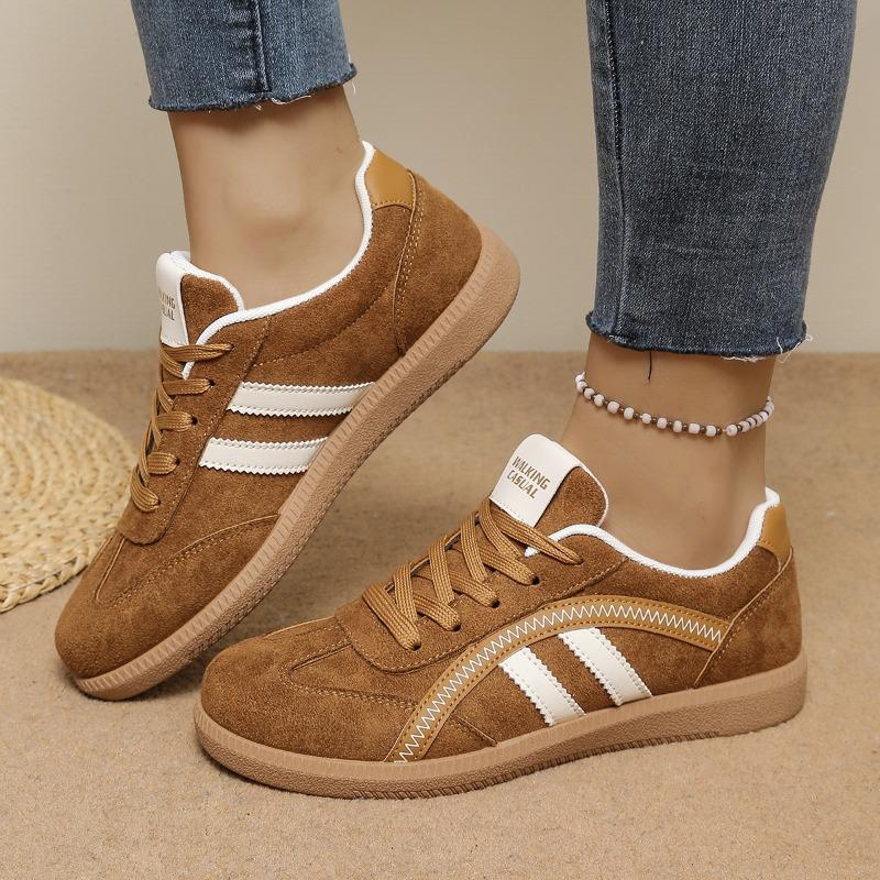 New Retro and Versatile Casual Flat Shoes for Women