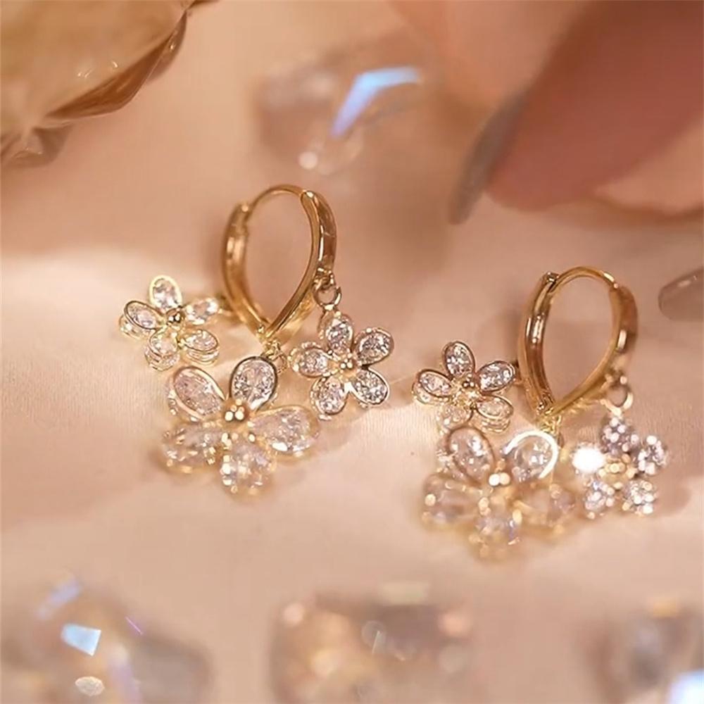 Luxury Female White Zircon Stone Flower Hoop Earrings Vintage  Gold Color Wedding Jewelry For Women