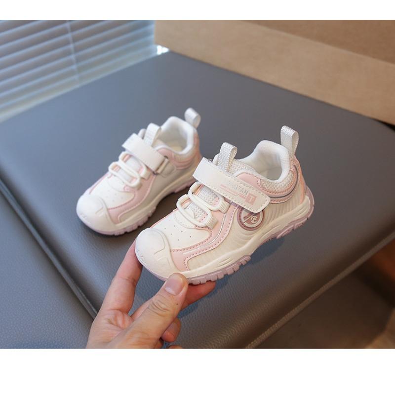 Children's autumn new models 1-6 years old leather waterproof outdoor sports shoes fashionable and casual men and women treasure dirt-resistant