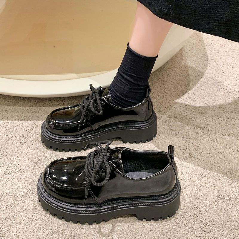 Chaussures basses à lacets en cuir véritable très souple pour le printemps et l'automne, dentelle noire, semelle épaisse, velours quatre saisons, style britannique, petites chaussures en cuir