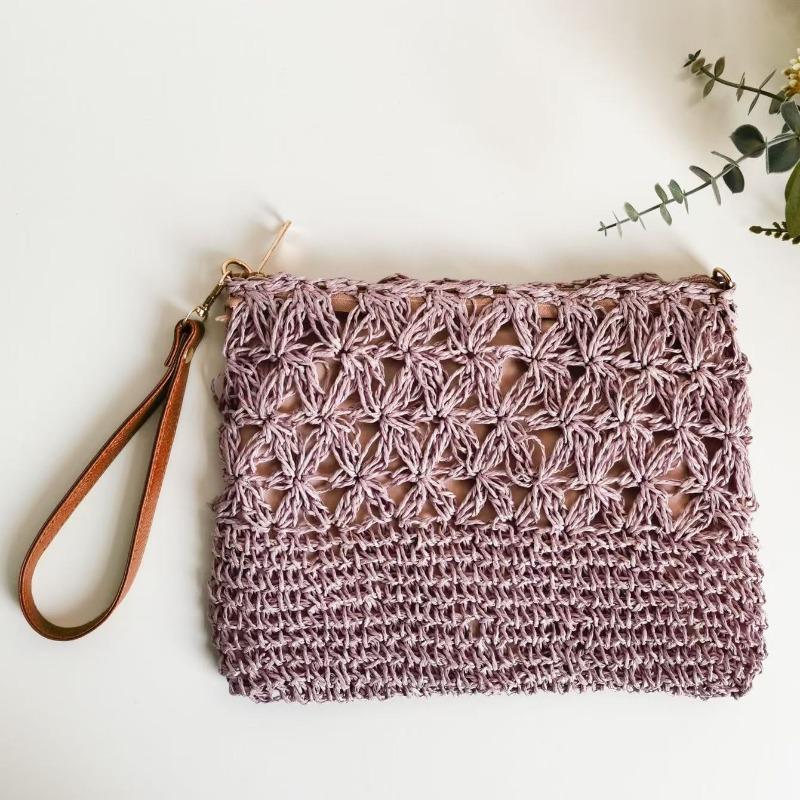 New casual hollow straw bag handwoven bag versatile portable messenger bag women's vacation mobile phone bag beach bag