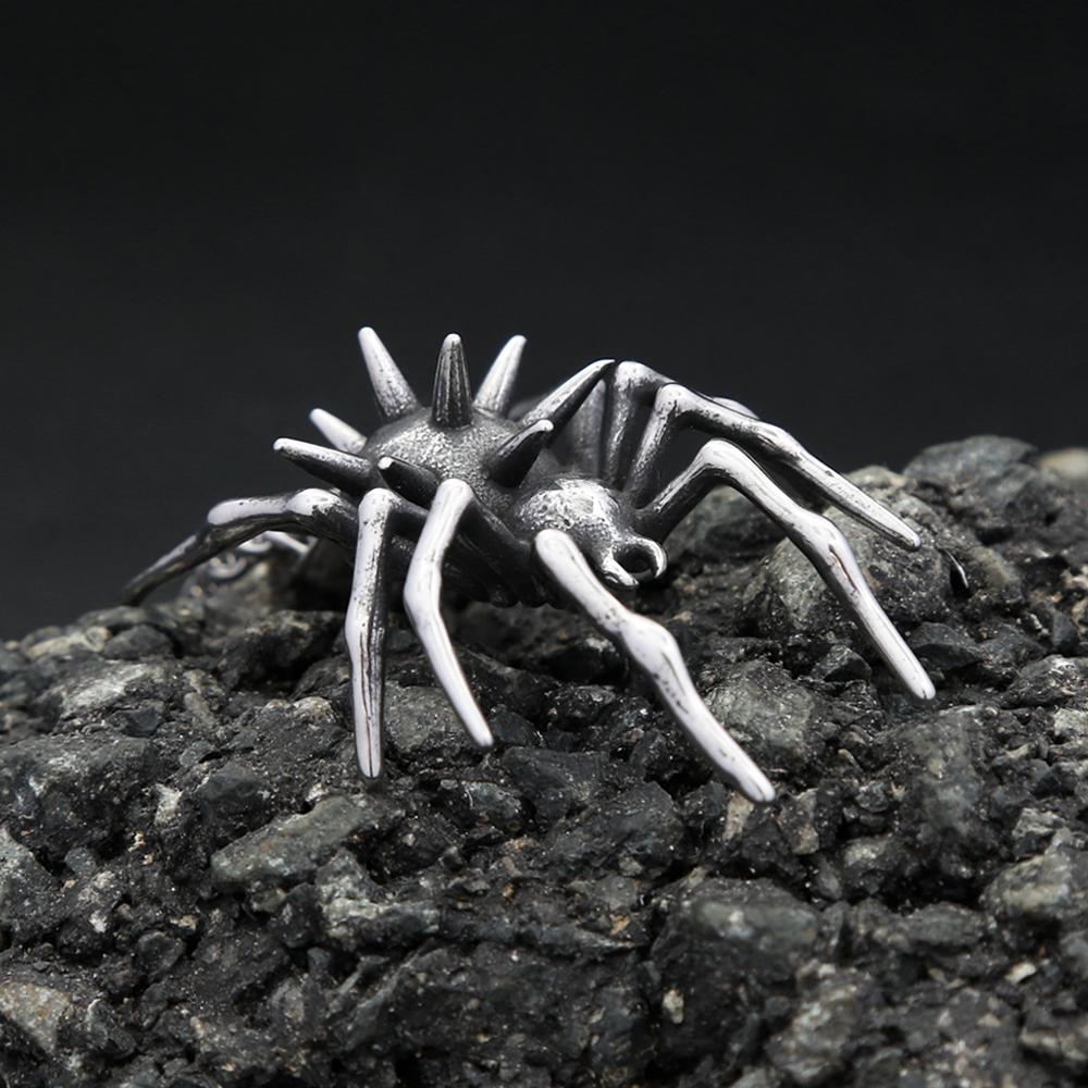 Vintage Gothic Spider Pendant Necklaces For Men Women Punk Animal Stainless Steel Chain Necklace Halloween Gifts