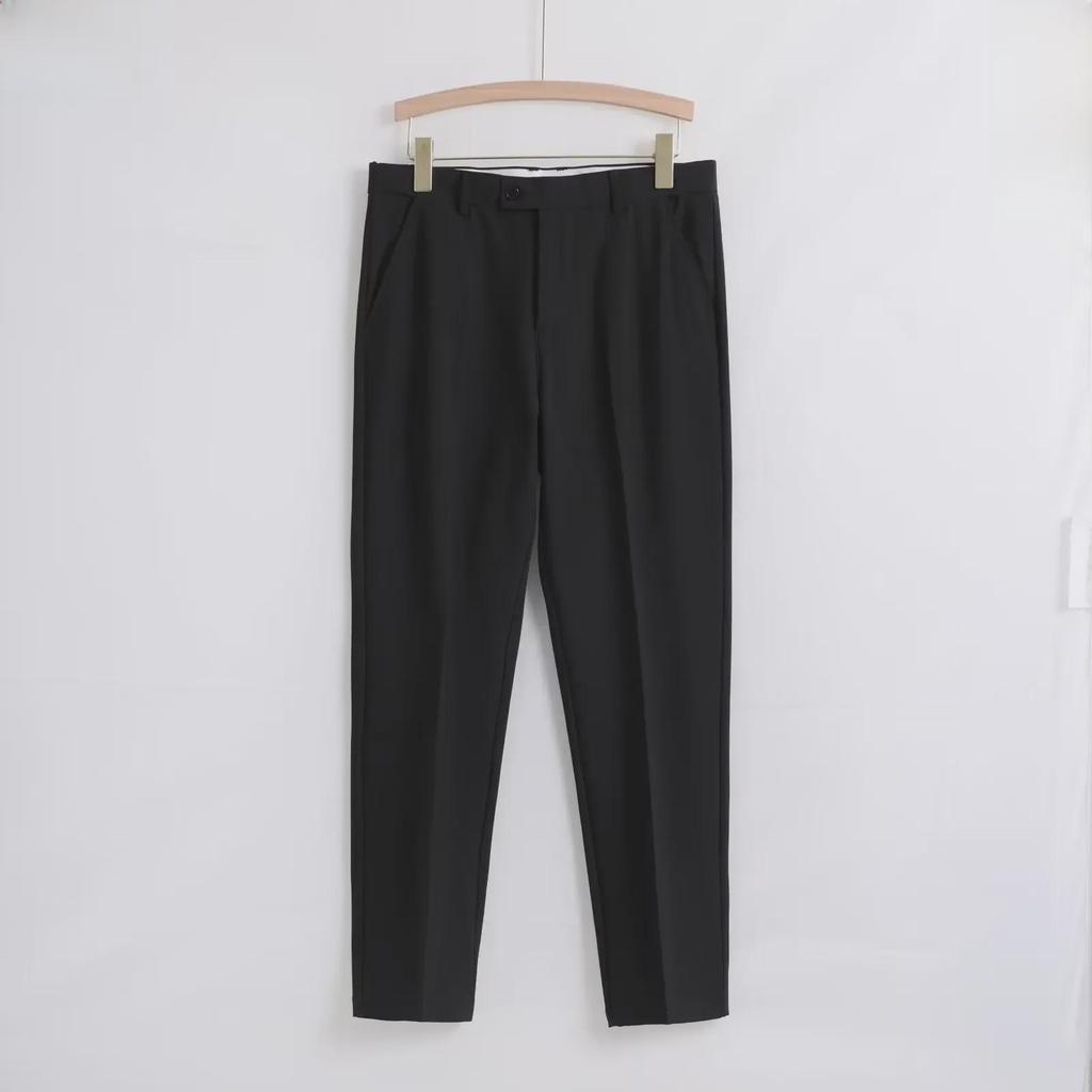 Trendige, gerade geschnittene Freizeithose für Herren im koreanischen Stil: Frühling/Herbst: Neun Punkte, knitterfreie Businessmode.