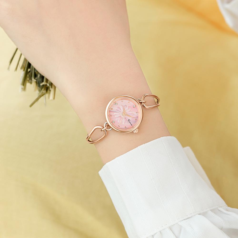 Montre pour femme Daisy Ins Style Simple Tempérament Étudiant Petite Niche Design Bracelet Montre
