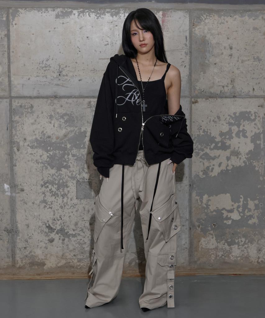 FANCY CLUB Detachable Cargo Strap Pants (Beige) F25Zd978