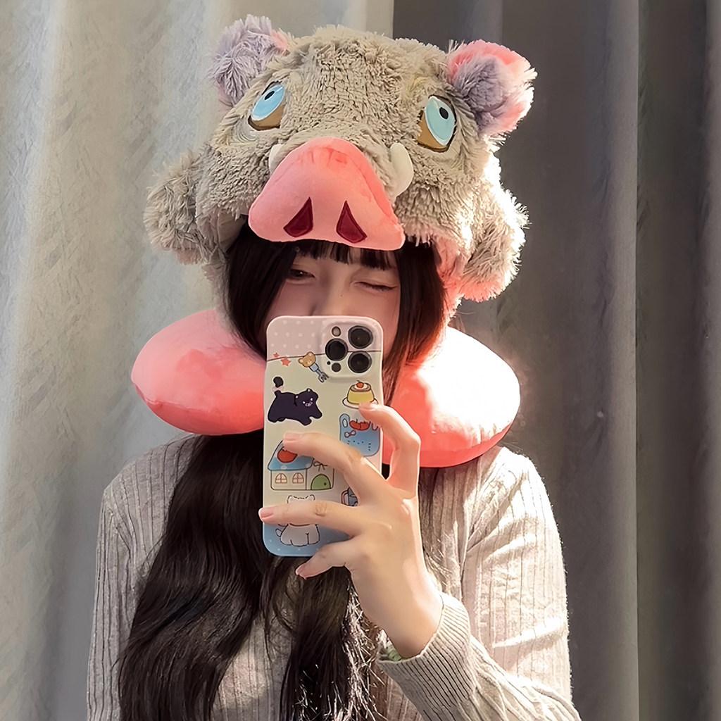 Cosplay Prop Travel Blackout Pillow Wild Boar Head Plush Hat Cloak Pig Head Warm Headgear Cartoon Stuffed Anime Plushies Gifts