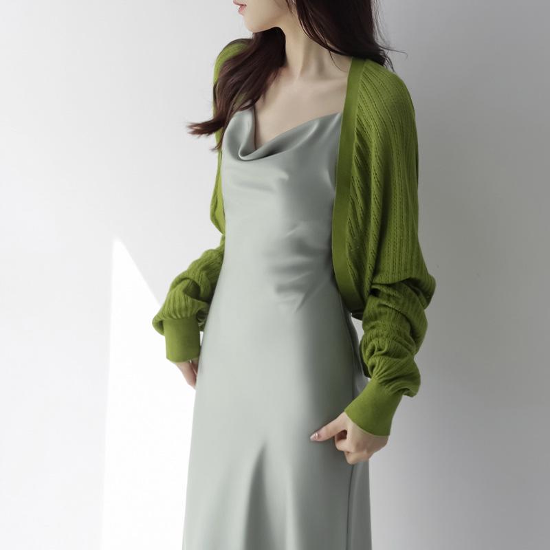 

MZOMXO Women s Summer 2025 Mulberry Silk Batwing Sleeve Cardigan and Sun Protection Shawl One Size зелёный
