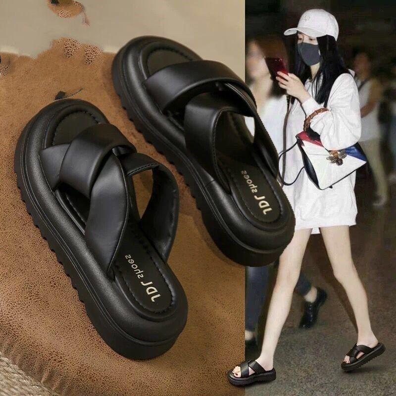 Popular Internet Celebrity Slippers Female Summer Fairy Wind 2025 New Thick Sole Heightening Soft Leather Comfortable One Pedal Beach Shoes