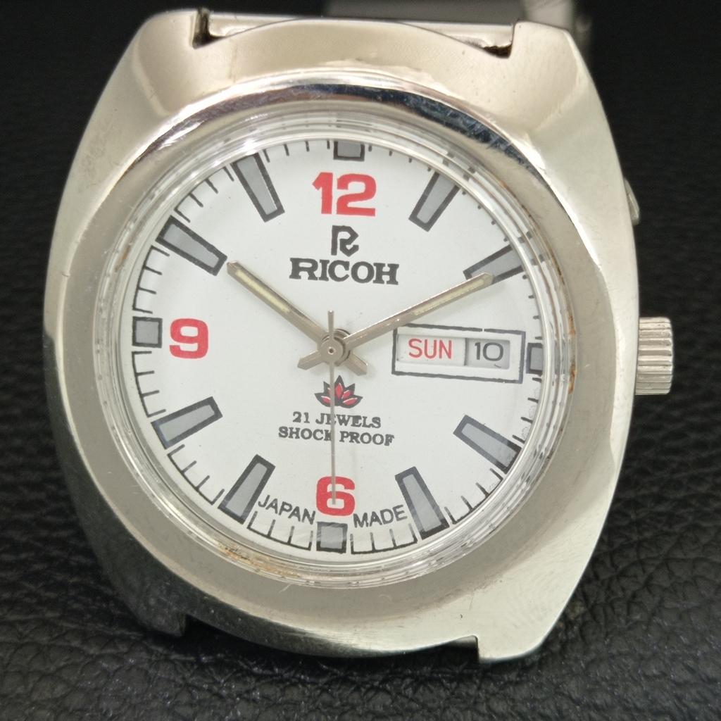 AUTOMATIC VINTAGE RICOH R31 JAPAN MENS WHITE COLOR DIAL WATCH A707737-1