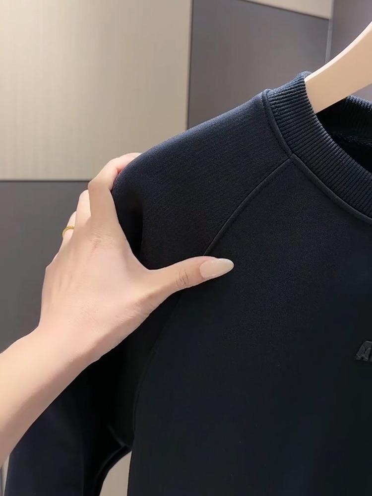 Men's Korean Style Trendy Casual Round Neck Sweatshirt – Loose Fit Long Sleeve Pullover