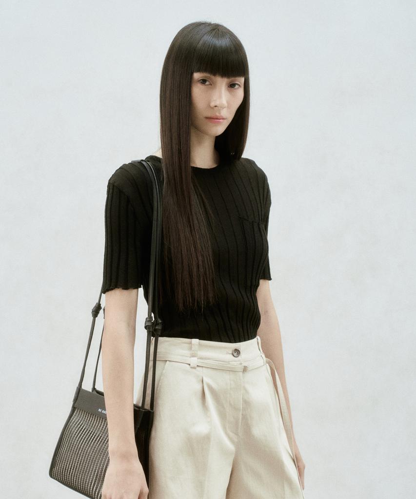 RE RHEE Half Sleeve Ribbed Top Black