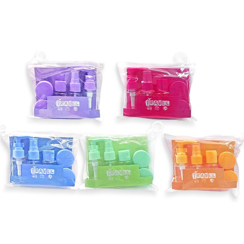 Travel-sized Bottles for Cosmetics - Transparent Plastic Bottles for Lotions, Portable Face Cream Bottles, Spray Bottles, Empty Bottles. 6-piece Set.