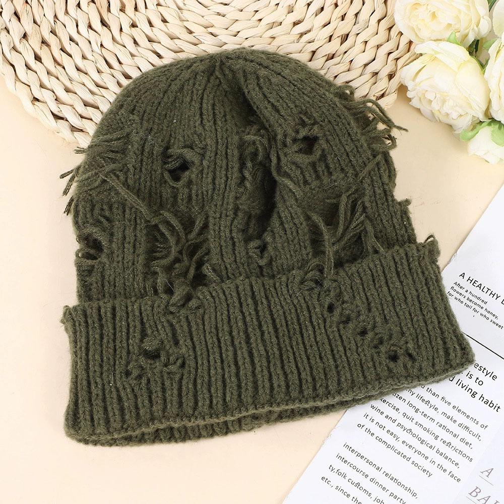 

Fashion Autumn and Winter Solid Color Dilapidated Hole Knitted Hat Women Thickened for Keep Warmth Ear Protection No Eaves Knitted Mao Line Hat зелёный