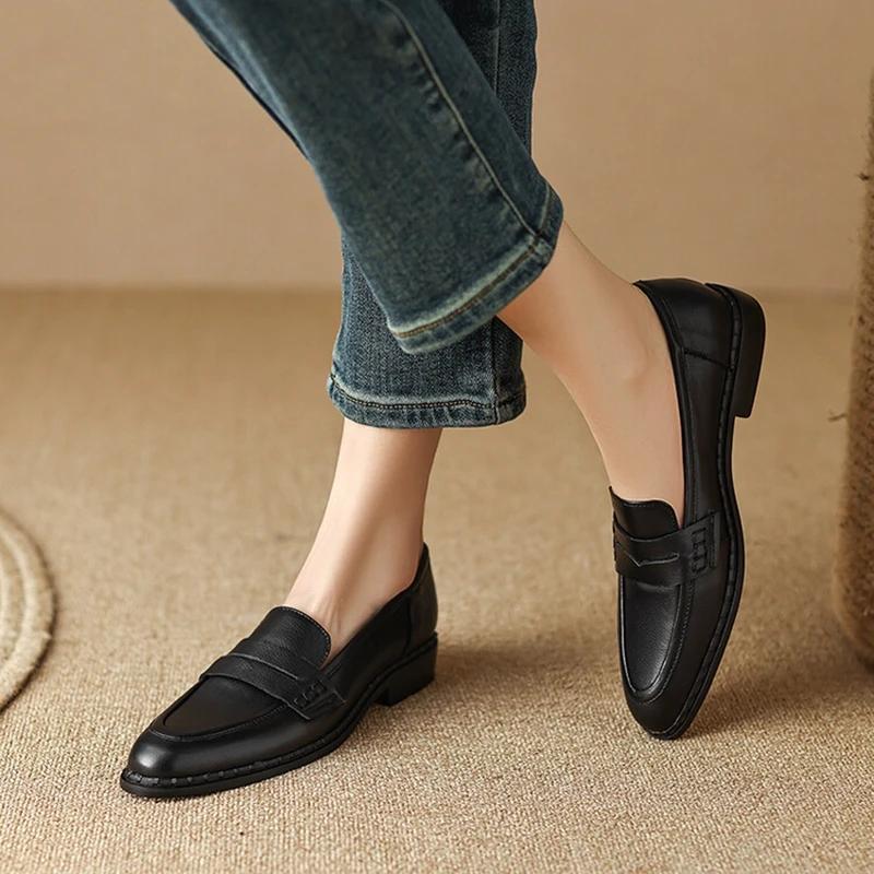 Fashion NEW Spring/Autumn Women Loafers Genuine Leather Shoes for Women Square Toe Low Heel Women Pumps Concise Retro Soft Black Shoes