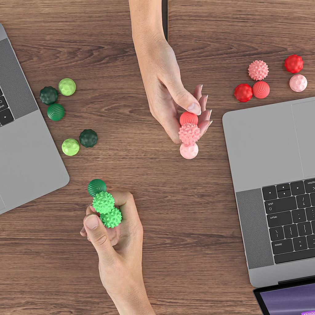 Magnetic Sensory Silicone Ball Hand Touch Ball Soft Massage Training Raised Point Waist and Back Foot Massage Ball 4/8 Pieces