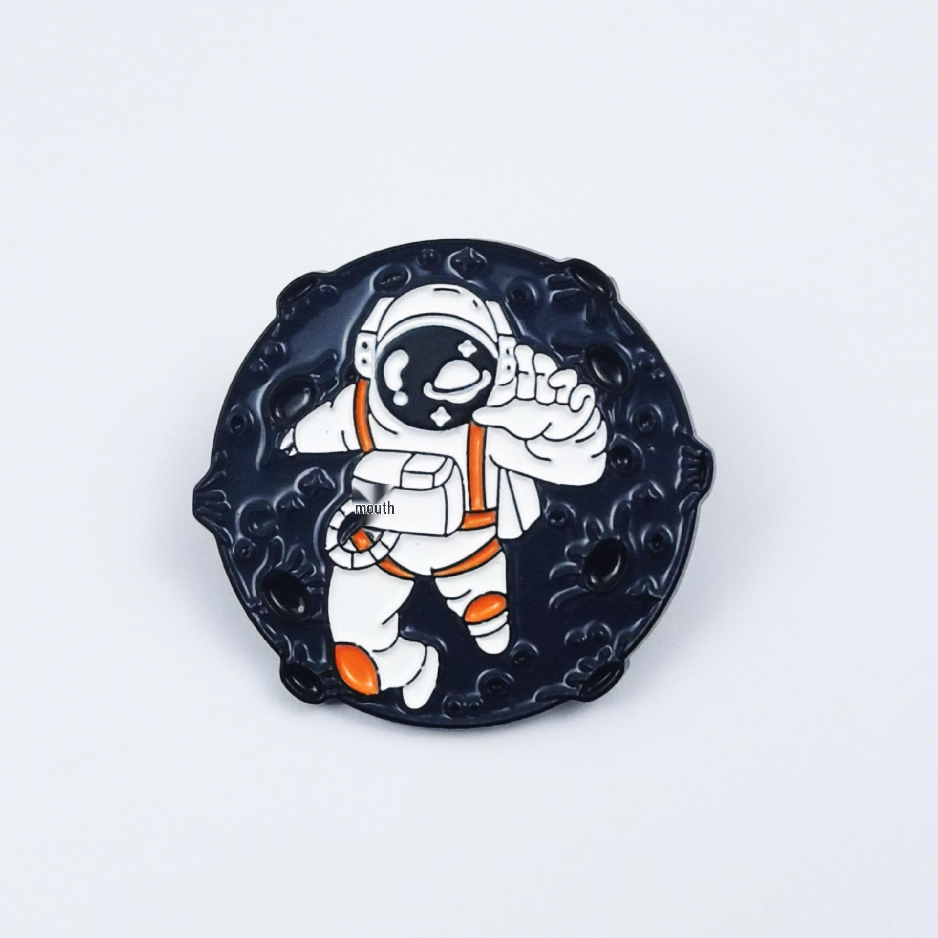 Cute Drip Oil Astronaut Brooch - Anime Cartoon Space Alloy Badge Accessory астронавт a