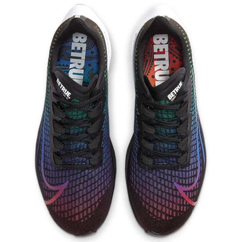 Nike Scarpe da Ginnastica Air Zoom Pegasus 37 'Be True' CV0266-001