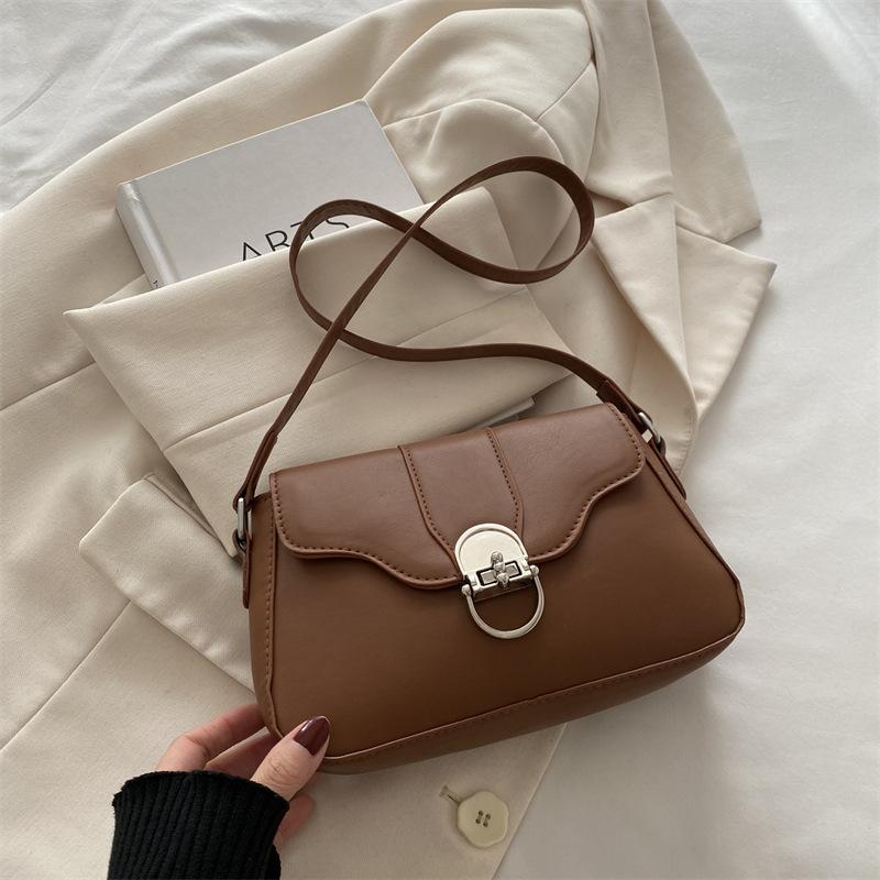 Retro Niche Design Shoulder Messenger Bag 2025 Spring New Versatile Ins High-end Commuter Small Square Bag Women