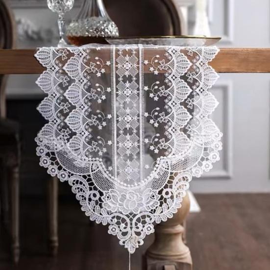 White Lace Table Runner, Vintage Floral Lace Table Runner, Rustic Boho Table Runner for Dining Table Wedding Bridal Shower Baby Shower Party