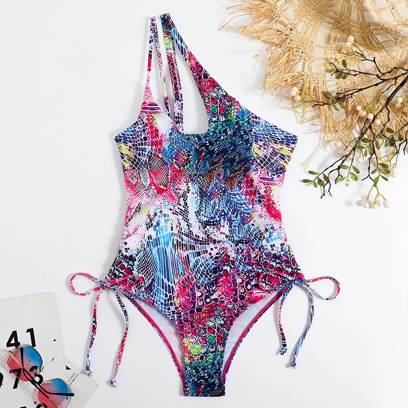 European and American graffiti one-piece printed vacation swimsuit bikini bikini swimsuit swimsuit S