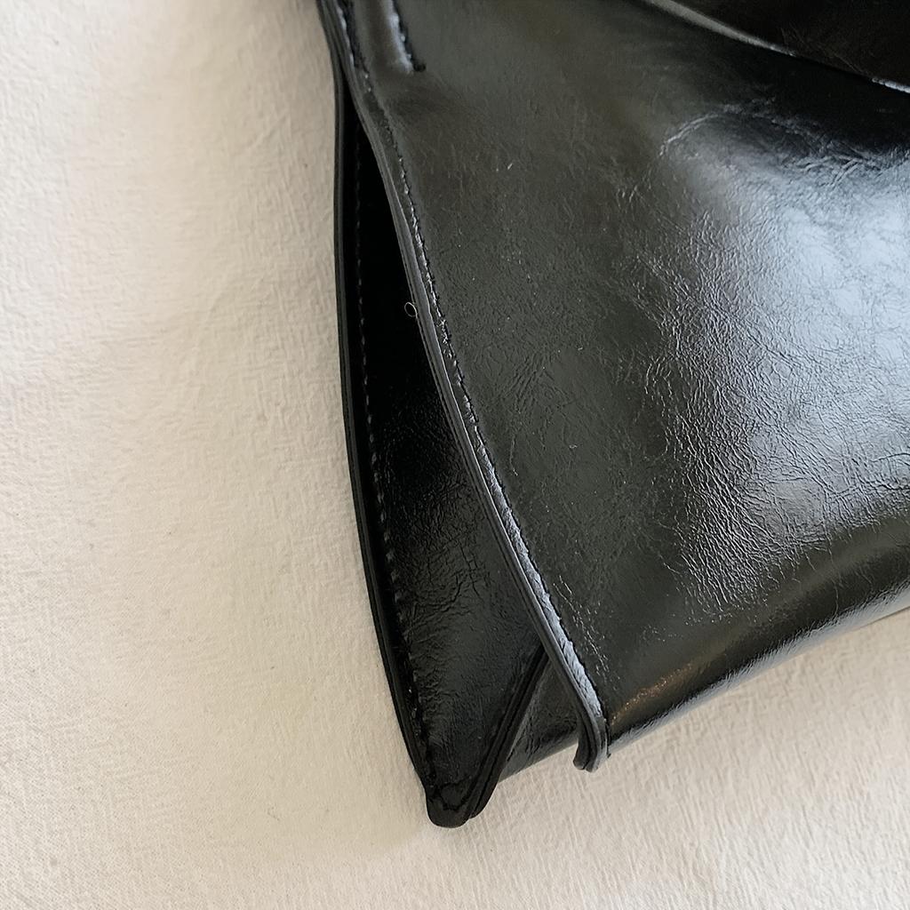 Chic Lightweight Tote Bag For Every Occasion Durable PU Leather Magnetic Closure & Versatile Design