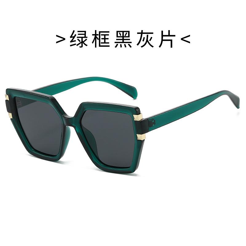 Bao Ge Glasses, Large Frame Polarized Sunglasses, Fashionable Retro Ins Street Shot Rivet Wind Tr90