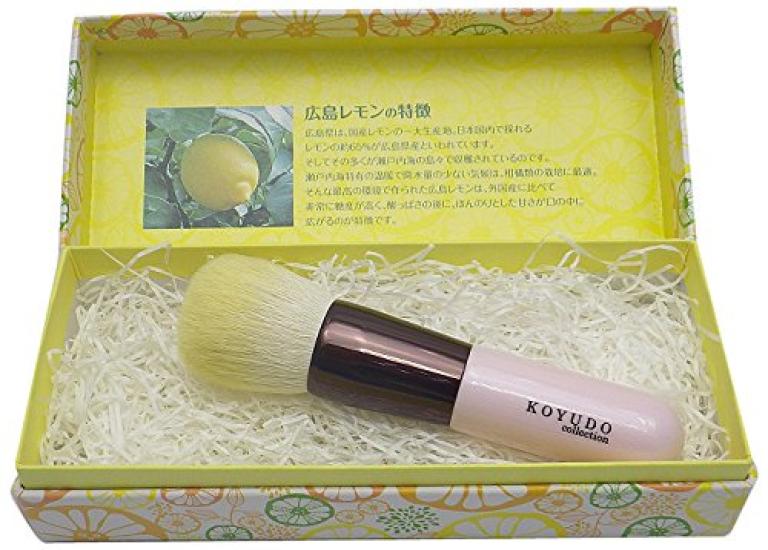 

Kumano Brush Hiroshima Lemon Brush Cheek KOYUDO Collection (Aroma Brush) рожевий
