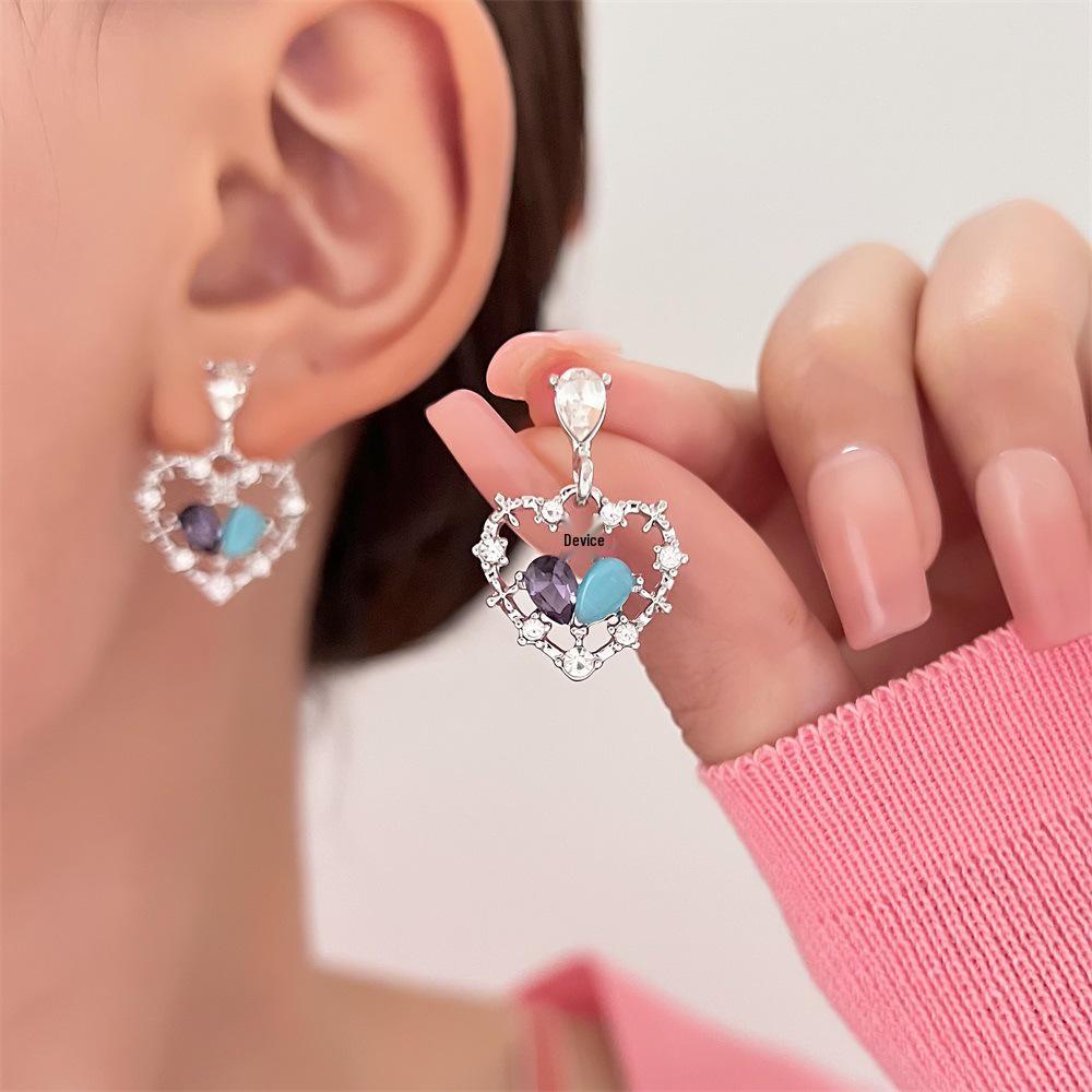 Eleganti Orecchini a Forma di Cuore e Stella a Quattro Punte da Donna - Collezione Autunno e Inverno