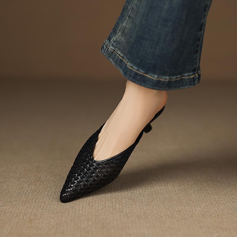 Fashion 2025 New Summer Women Mules weave Women Shoes Cover Toe Wedges Slippers Pointed Toe Women Sandals Modern Slippers