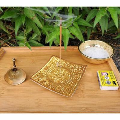 Aluminum Agarbatti Stand, Hand Carved Rust Proof (4 Inch X 4 Inch - Golden)