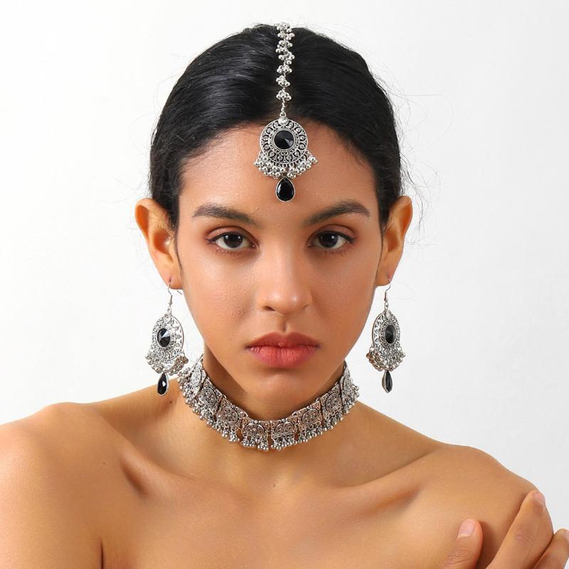 Diamond-encrusted Round Tassel Earrings NecklaceHair ChainThree-piece Set Retro Forehead Chain