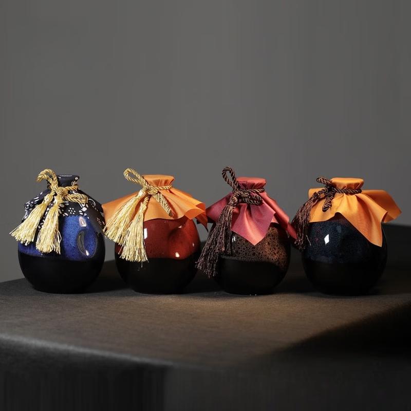 Shangqi Ceramic Sealed Wine Bottle Set