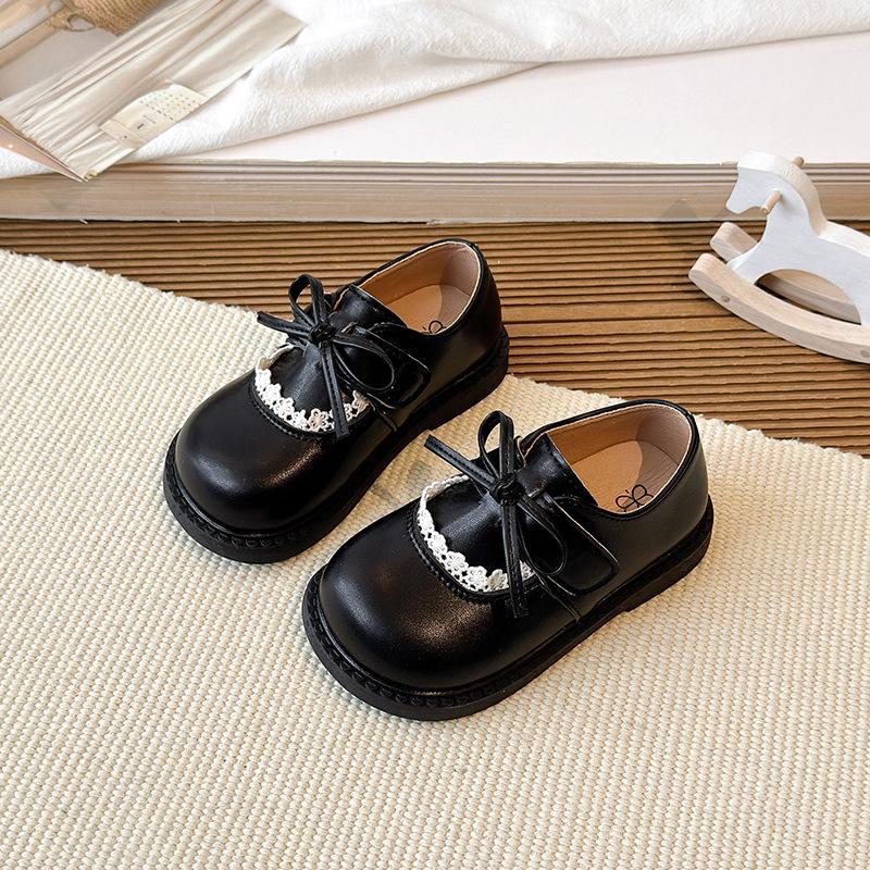 

Весна 2026 Девочки Принцессы Кожаная Обувь: Модная, нескользящая, с бантом, мягкая подошва для малышей. 25 чёрный