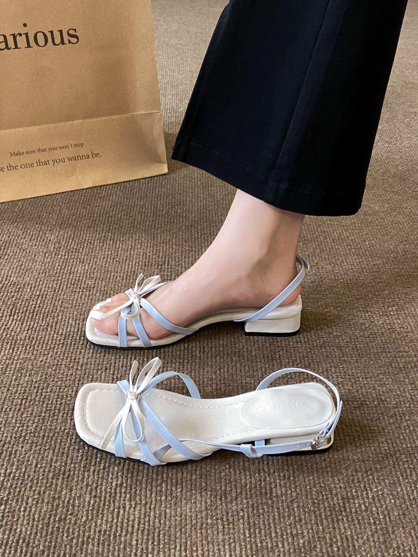 

Элегантные босоножки с бантом женские 2025 новый темперамент с юбкой с открытым носком толстый каблук босоножки на тонком ремешке 39 абрикосовый