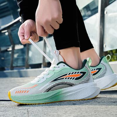 Herrenschuhe – Sportschuhe