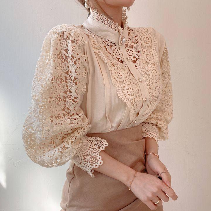 Frauen Stehkragen Spitze Patchwork Shirts Casual Aushöhlen Blume Blütenblatt Hülse Taste Tops Weiße Shirts für Frauen